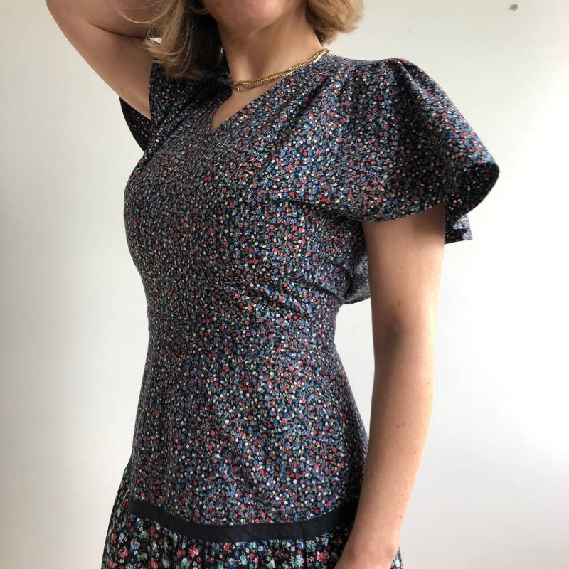 Vintage Sommerkleid Aus Baumwolle. Ursprünglich Damen Größe Xs/S. 80Er Jahre Ära von TigonVintage