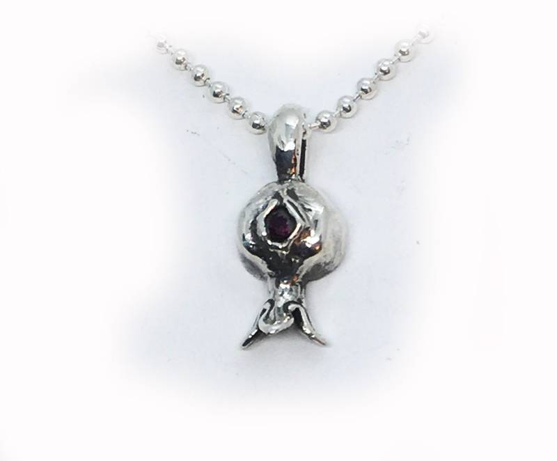 Granatapfel Sterling Silberanhänger von TigraniSilver