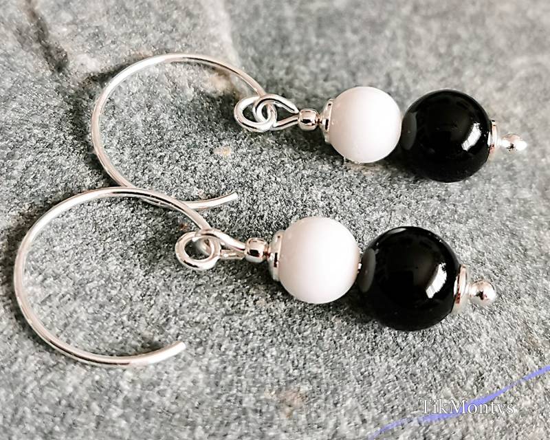 Ohrringe 925Er Sterling Silber Mit Jade Und Onyx | Achat Gefärbt "Black & White" von TikMontys