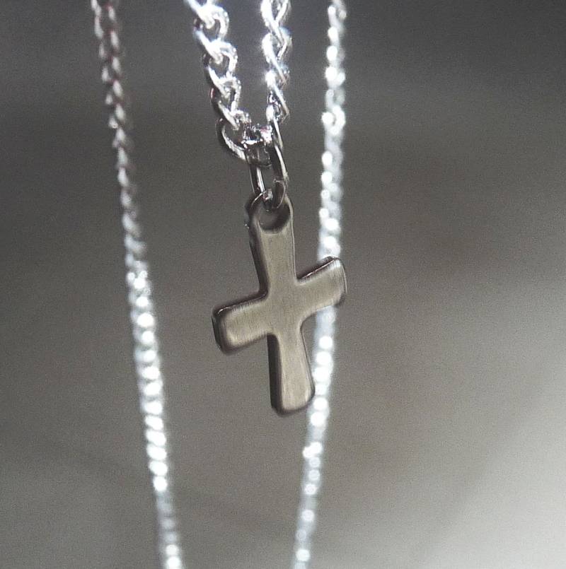 Kreuz Charm Edelstahl 16 "Halskette U107 Kreuz Charm Edelstahl 16 "Halskette U107 von TikisCraftShop