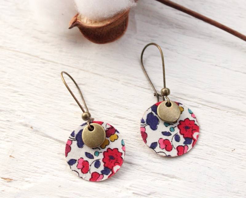 Ohrringe Aus Recyceltem Stoff Liberty, Kleine Blumen, Modell Betsy Ann Oder Eloise von Tikscreatifs