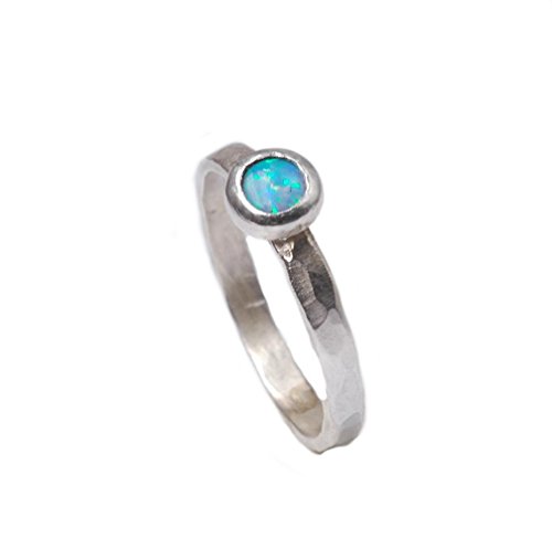 Tiljon Gehämmerter Ring 925er Silber mit synthetischem Opal Größen 62 (19.7) von Tiljon