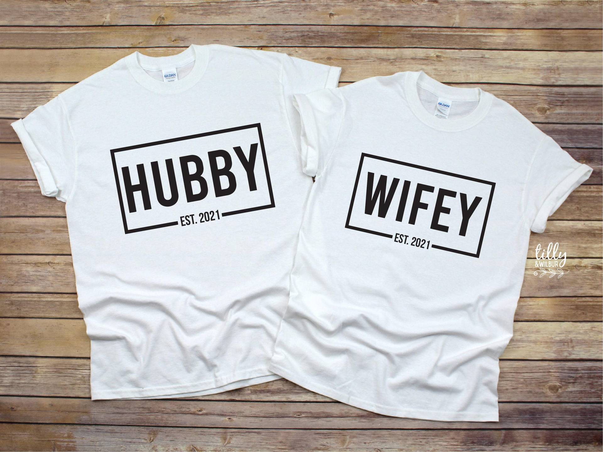 Herr Und Frau Passende T-Shirts, Ehemann Brautpaar Flitterwochen Hochzeitsgeschenk, Seine Ihre Kleidung Herr Und Frau Passende T-Shirts, Ehemann Brautpaar Flitterwochen Hochzeitsgeschenk, Seine Ihre Kleidung von TillyAndWilbur