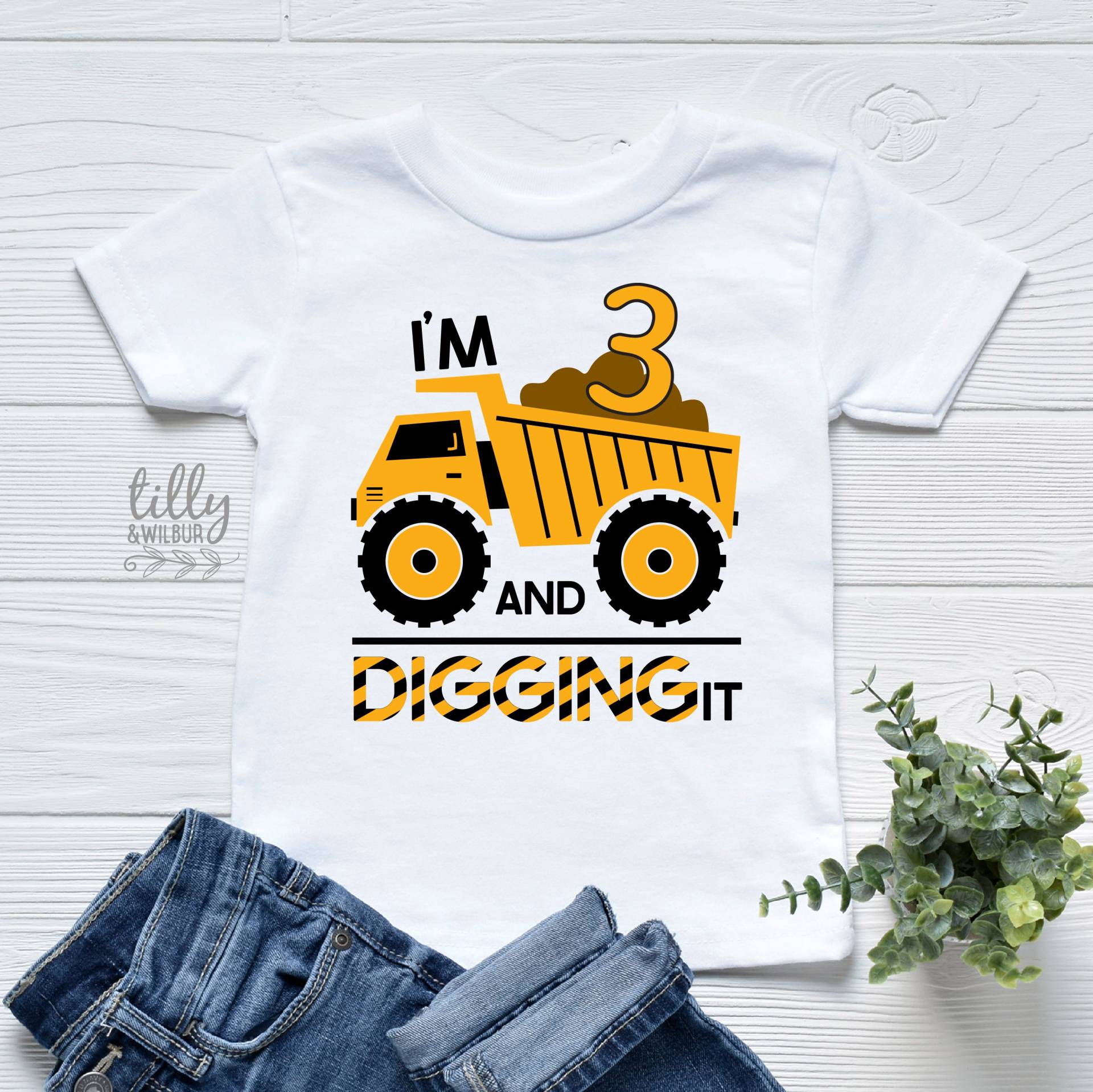 Ich Bin Drei Und Graben Es T-Shirt, Ich Geburtstag 3.geburtstag Geburtstagsgeschenk, Junge 3 Ich Bin Drei Und Graben Es T-Shirt, Ich Geburtstag 3.geburtstag Geburtstagsgeschenk, Junge 3 von TillyAndWilbur