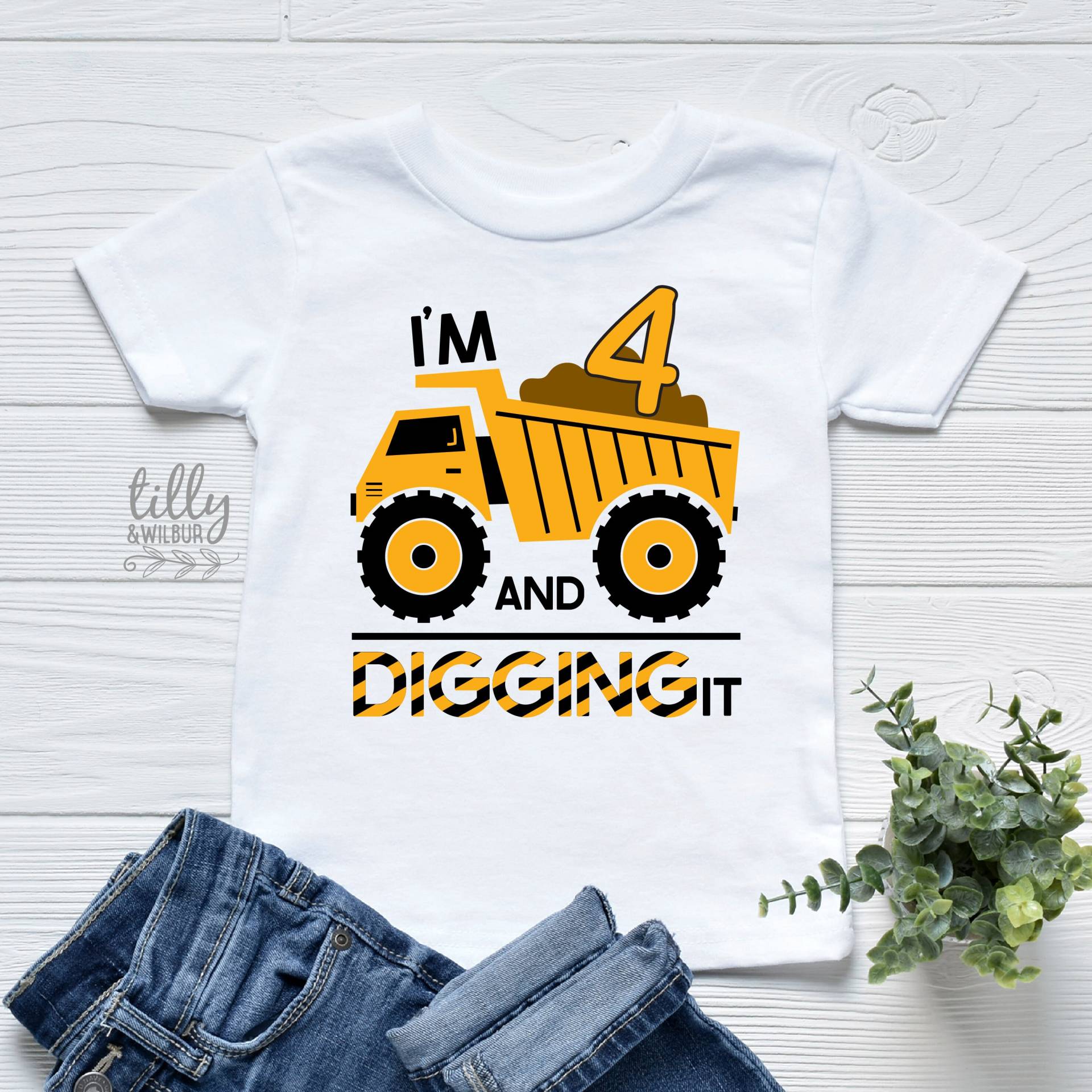 Ich Bin Vier Und Graben Es T-Shirt, Ich Geburtstag 4.geburtstag Geburtstagsparty Geburtstagsgeschenk, Junge 4 Ich Bin Vier Und Graben Es T-Shirt, Ich Geburtstag 4.geburtstag Geburtstagsparty Geburtstagsgeschenk, Junge 4 von TillyAndWilbur