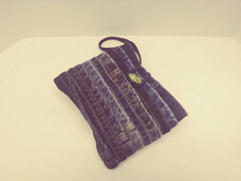 Abendclutch Denim Geldbörse Aus Jean Säume Und Gefüttert Mit Wolle Gefüttert. Misst 5 "x 7" Einem Einzigartigen Vintage Knopf von TiltsBazaar