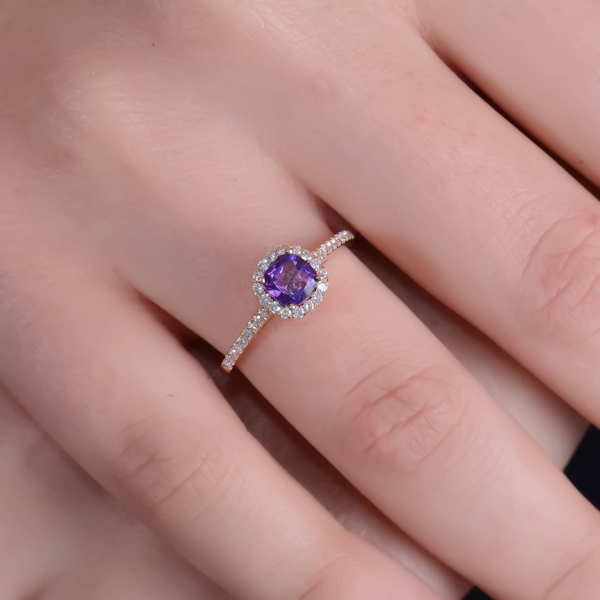 Amethyst Verlobungsring, Ehering, Weihnachtsgeschenk, Lila Ring von TilyaJewelry