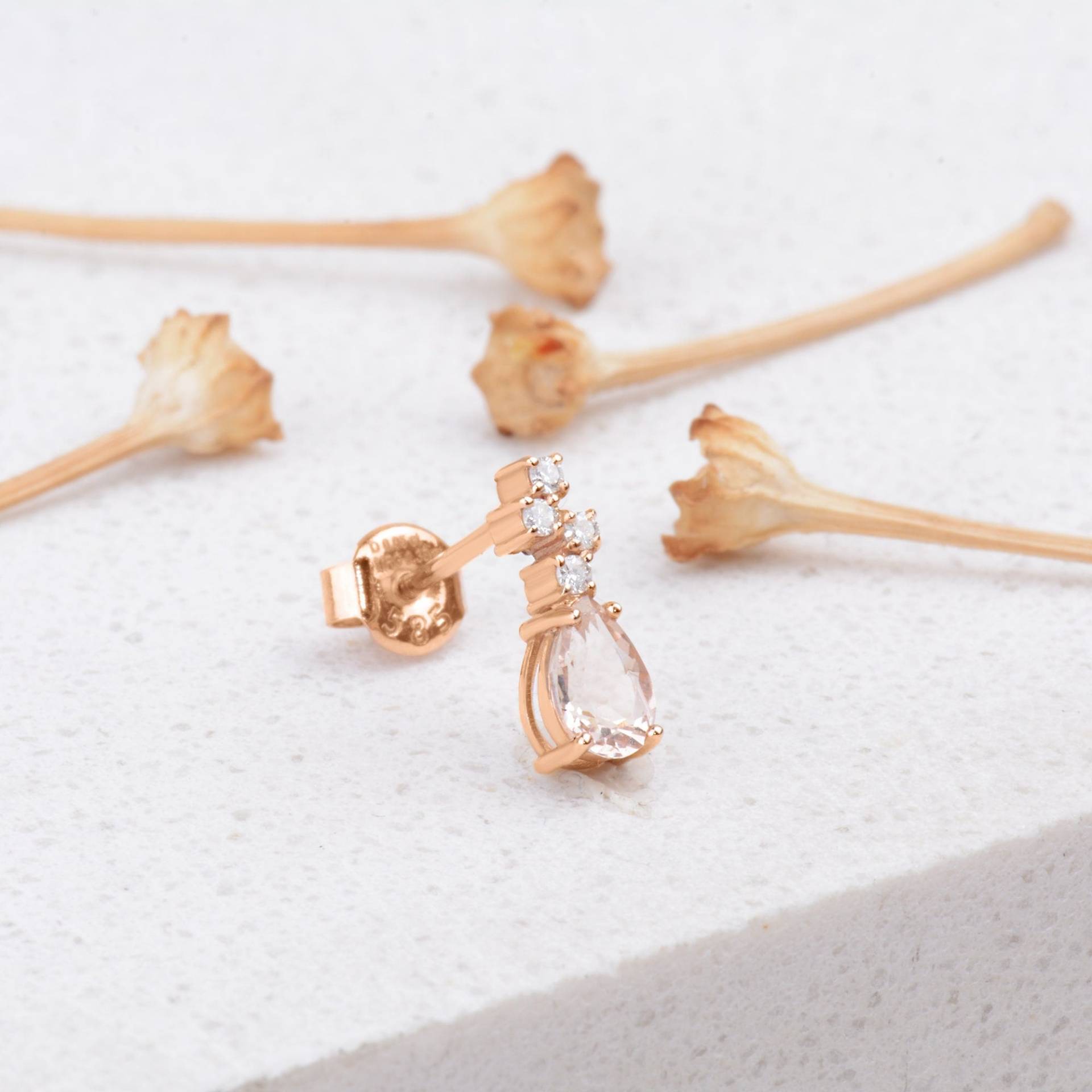 Morganit Ohrstecker, 14K Rose Gold Natürliche Morganit, Geschenk Für Mann Und Frau, Minimalist Ohrstecker von TilyaJewelry