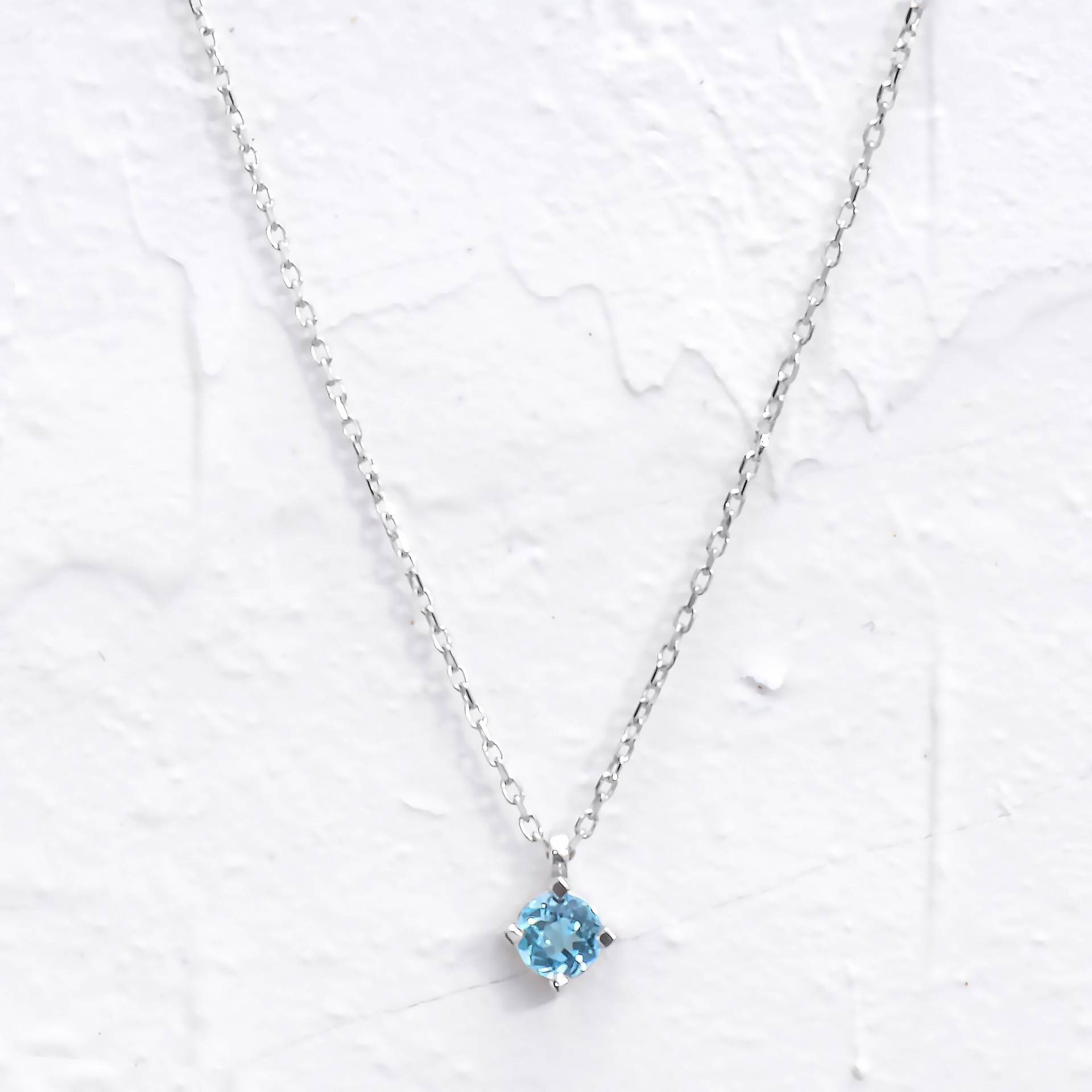 Runder Aquamarin Halsketten Für Frauen, Geschenk Zierliche Erste Diamantkette, Schwarzer Freitag von TilyaJewelry