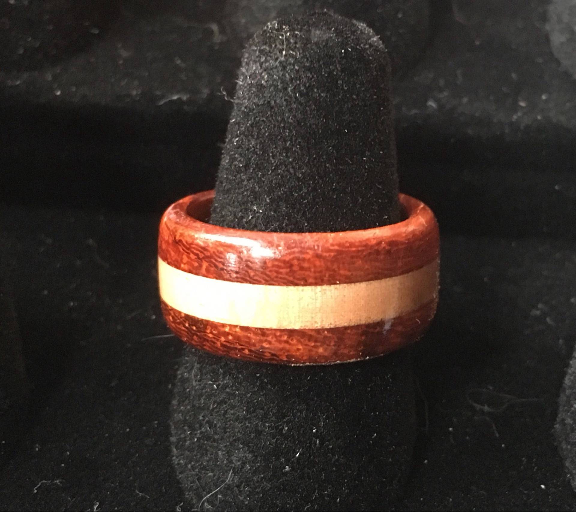 Kirschbaum & Padouak Hartholz Ring Kostenlose Gravur, Holz Band Kirschbaum & Padouak Hartholz Ring Kostenlose Gravur, Holz Band von TimKierstead