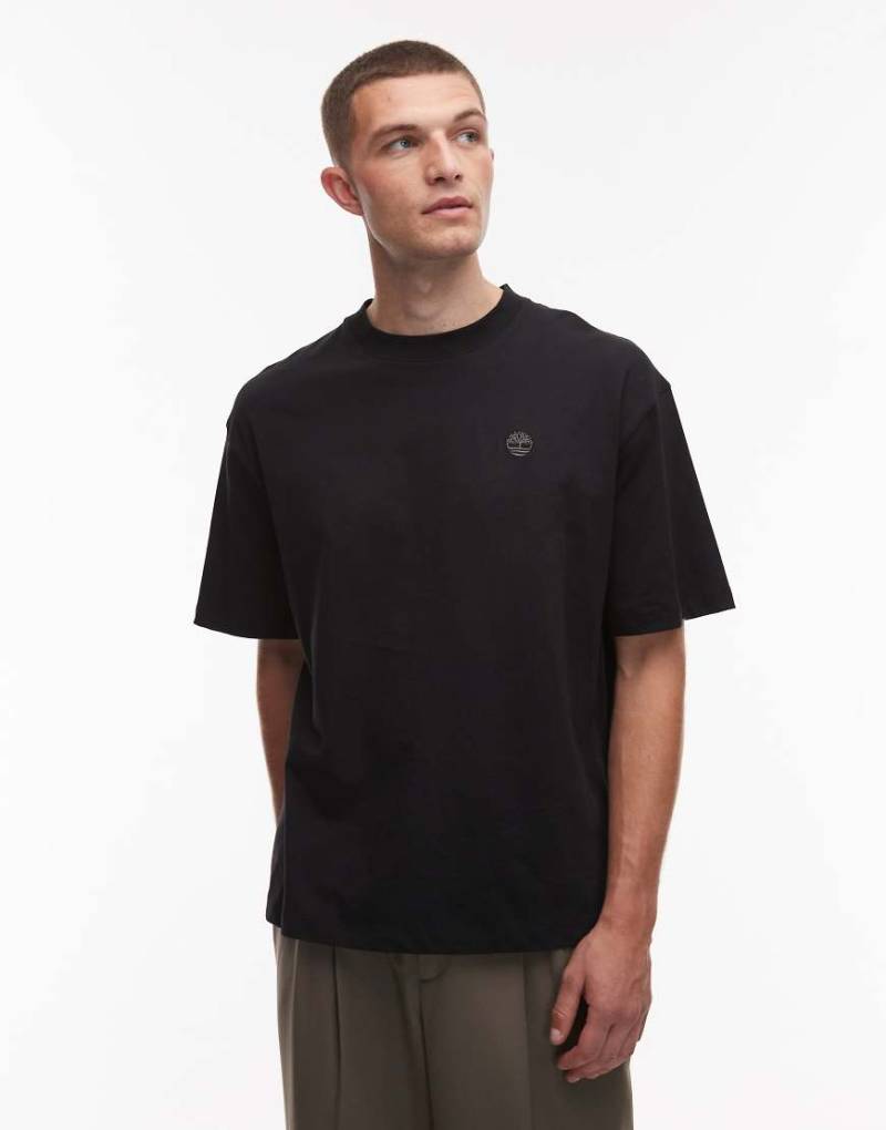 Timberland - Dunstan - Oversize-T-Shirt in Schwarz mit kleinem Brust-Logo von Timberland