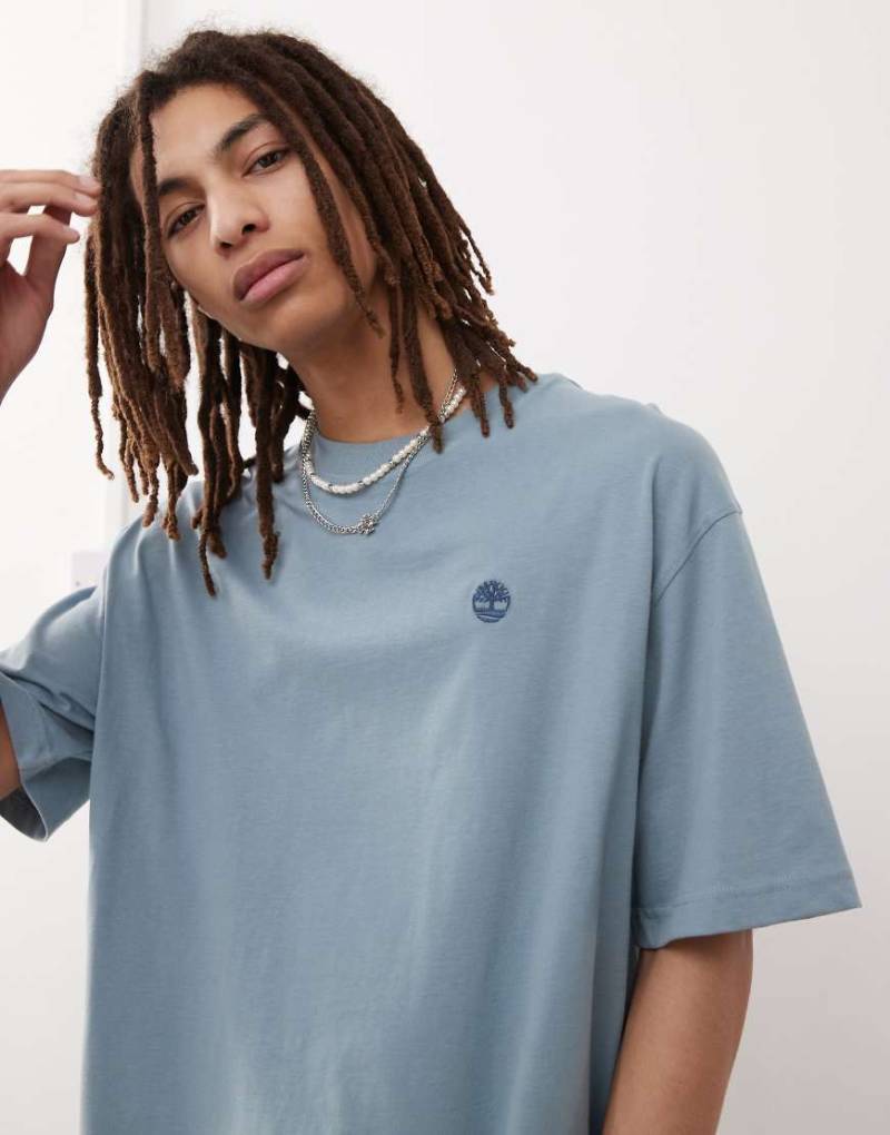 Timberland - Dunstan River - Oversize-T-Shirt in Hellblau mit kleinem Logo von Timberland