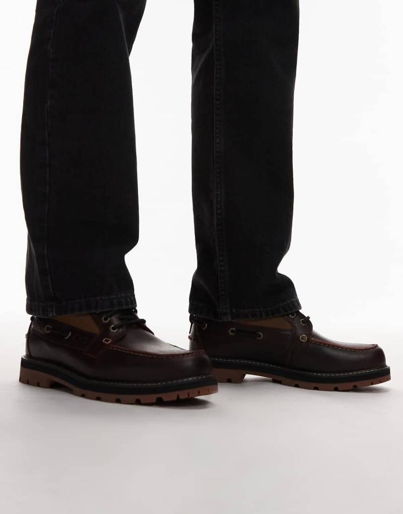 Timberland - Mittelhohe Schnürstiefel aus Leder in Burgunderrot Timberland - Mittelhohe Schnürstiefel aus Leder in Burgunderrot von Timberland