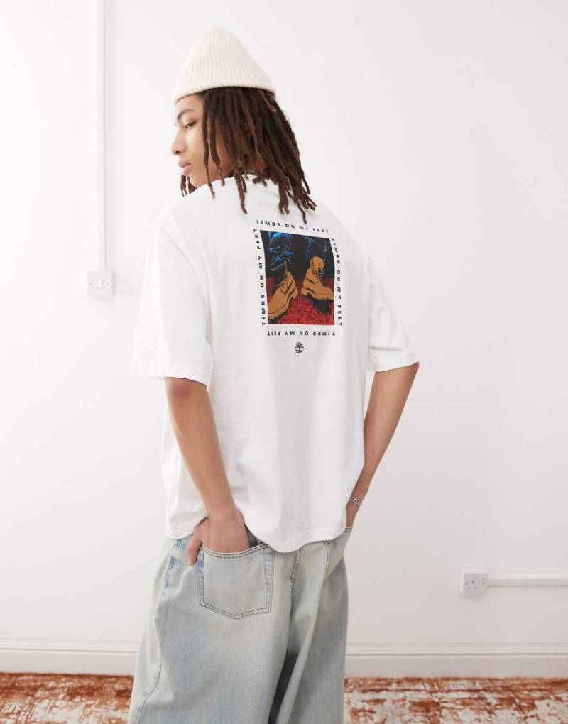 Timberland - Oversize-T-Shirt in Weiß mit „On My Feet"-Print von Timberland