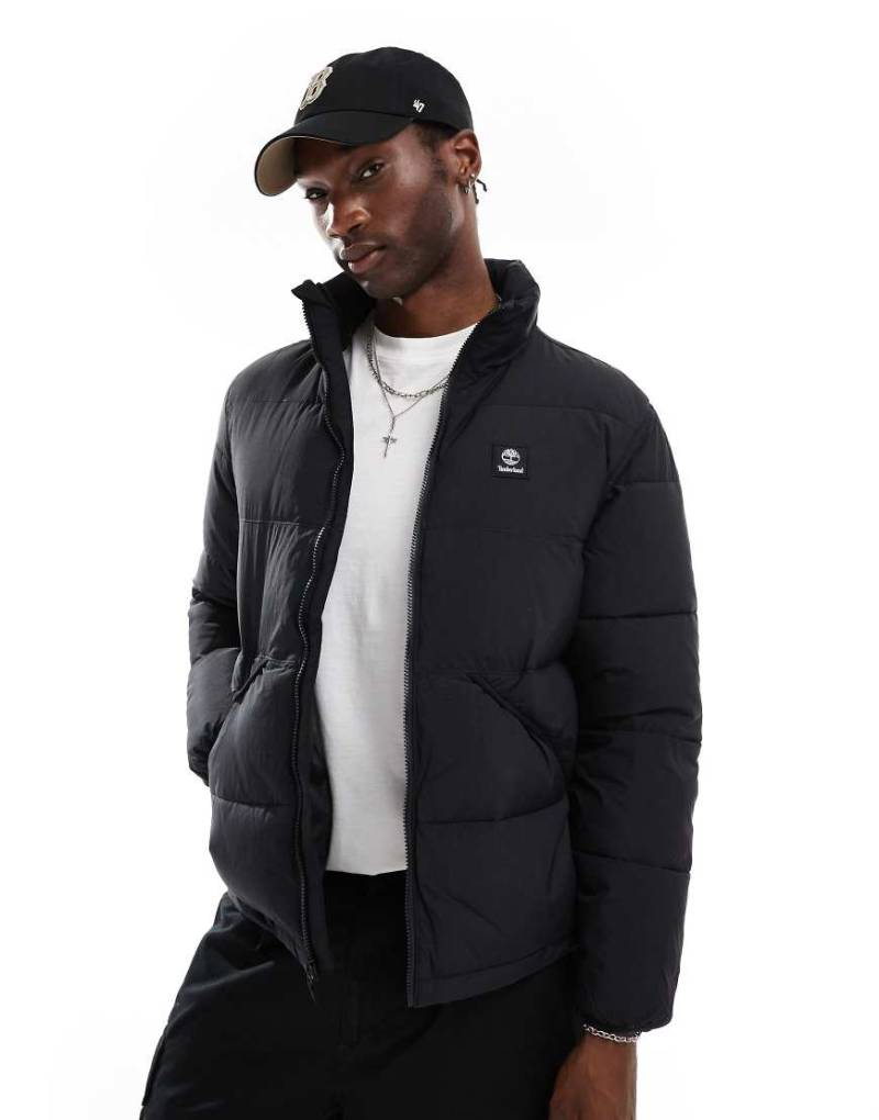 Timberland - Pufferjacke in Schwarz mit kleinem Logo von Timberland