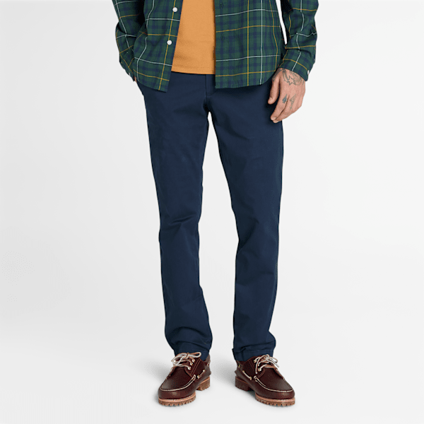 Timberland - Claremont Chinohose aus Twill mit schmalem Bein für Herren in Dunkelblau, Herren, Blau, Größe: 32 von Timberland