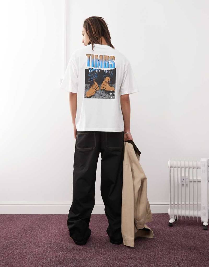 Timberland - Timbs 6" - Oversize-T-Shirt in Weiß mit Rückenprint von Timberland
