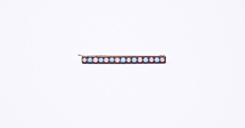 Vintage-Clip-Brosche. Vintage-Schmuck. Vintage-Mode-Accessoires. Perle. Türkis. Silber Gold Sichern Vintage-Clip-Brosche. Vintage-Schmuck. Vintage-Mode-Accessoires. Perle. Türkis. Silber Gold Sichern von TimeMade