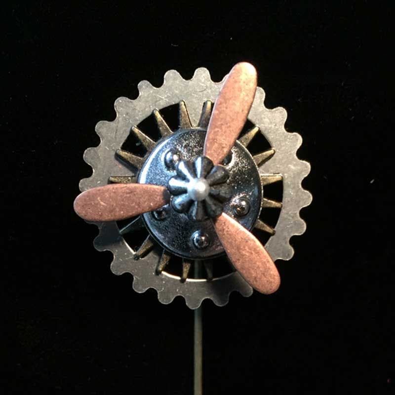 steampunk Krawatte Pin - Menswear Propeller-Pin Unverwechselbar Prop Einzigartige Spinnen Prop-Pin von TimeTrinkets