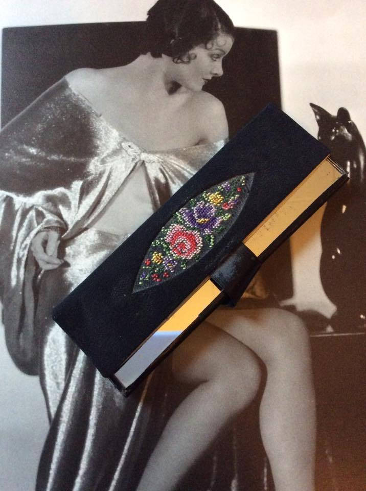 Vintage 1940S 1950S Geldbörse Spiegel Mini Etui Druckknöpfen Geschlossen Made in Western Germany von TimelessTreasuresVCB