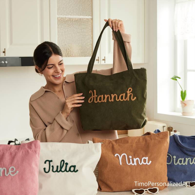 Custom Corduroy Tote, Embroidered Bag, Wedding Gift, Birthday Christmas Bridesmaid Monogram Gift For Her Custom Corduroy Tote, Embroidered Bag, Wedding Gift, Birthday Christmas Bridesmaid Monogram Gift For Her von TimoPersonalizedArt