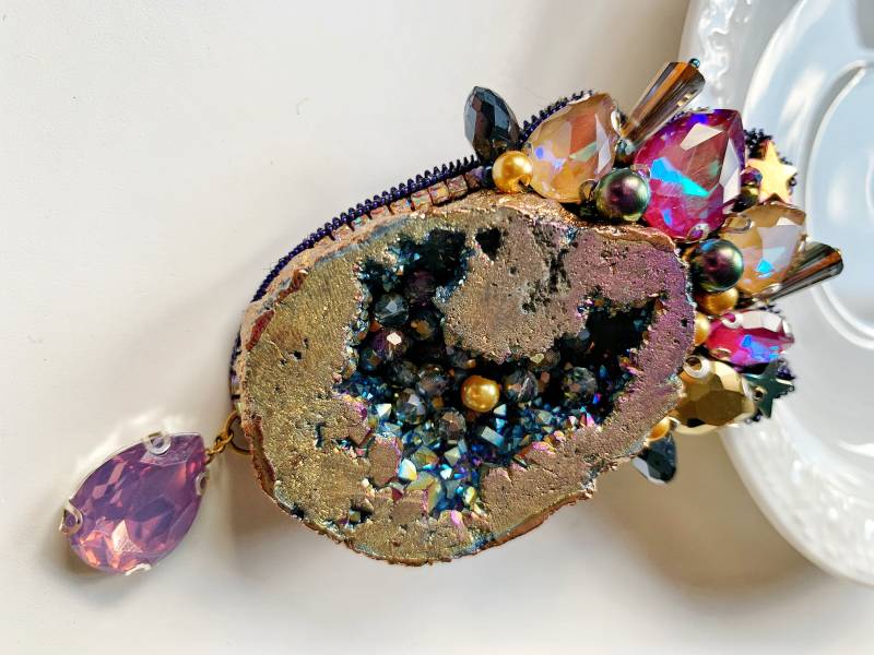 Handgemachte Geode Brosche Quarzstein Anstecknadel, Geburtstagsgeschenk von TinArtbytina