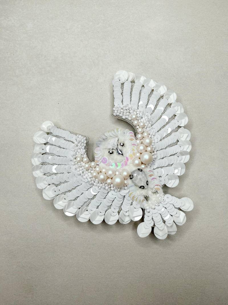 Handgemachte Perlen Eule Brosche Perle Vogel Pin von TinArtbytina