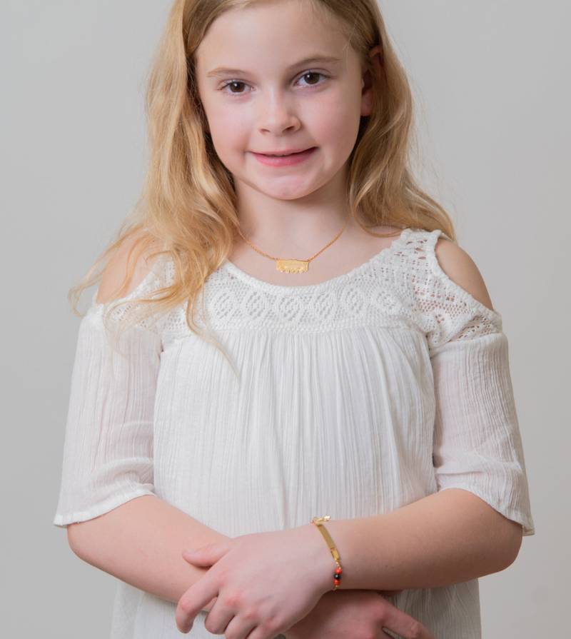 Gravur Baby Name Halskette Für Kinder Personalisiert Gold Silber Initial Personalisierter-Schmuck von TinaCoJewelry