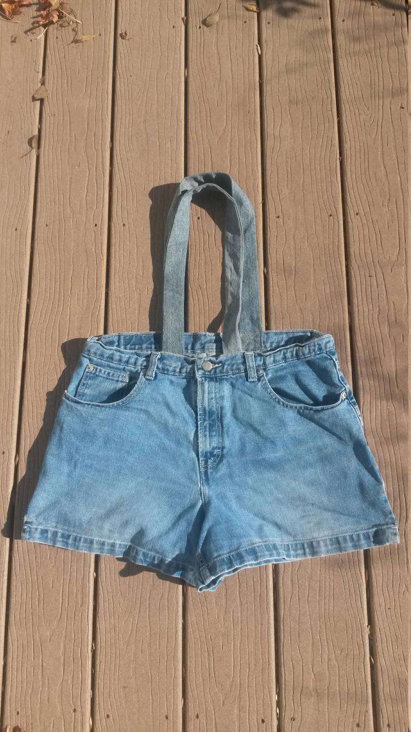 Recyceltem Denim-Shorts-Geldbörse Recyceltem Denim-Shorts-Geldbörse von TinaMulhallCreations