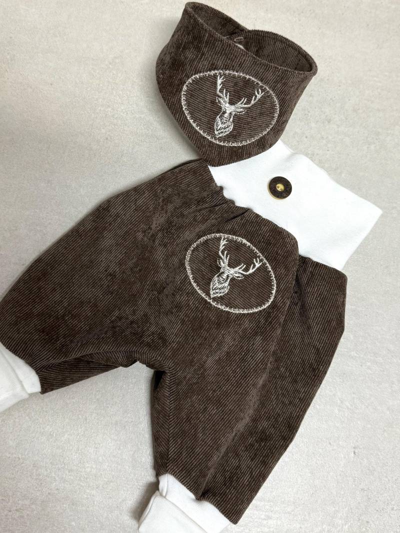 Hirsch Motiv- Trachtenhose Hose Pumphose Mitwachshose Stickerei Feincord - Halstuch/Latz Handmade von TinasDesignertraeume