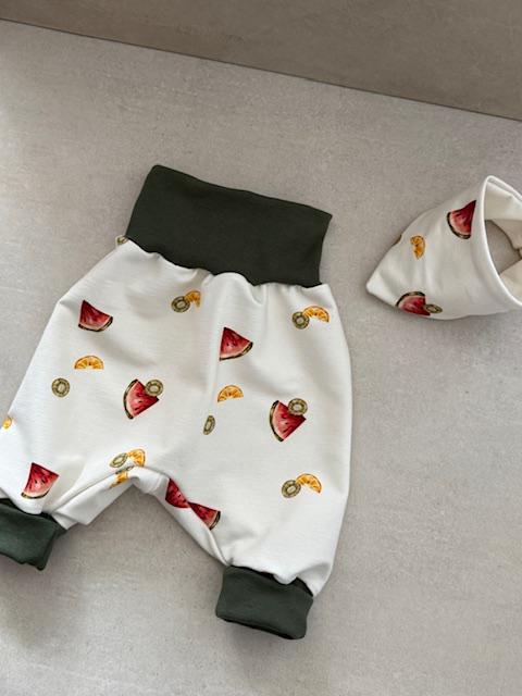 Mitwachshose Pumphose -Früchte - Sommervibes Anspruchsvolle Babykleidung von TinasDesignertraeume