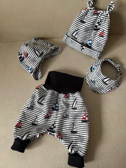 Schiff Ahoi -Segelschiffe Süßes Set - Baby/Kleinkind Pumphose Mütze Tuch Lätzchen Geburt Neugeborenes Taufe Erstling Neutral Geschenk Schiff Ahoi -Segelschiffe Süßes Set - Baby/Kleinkind Pumphose Mütze Tuch Lätzchen Geburt Neugeborenes Taufe Erstling Neutral Geschenk von TinasDesignertraeume
