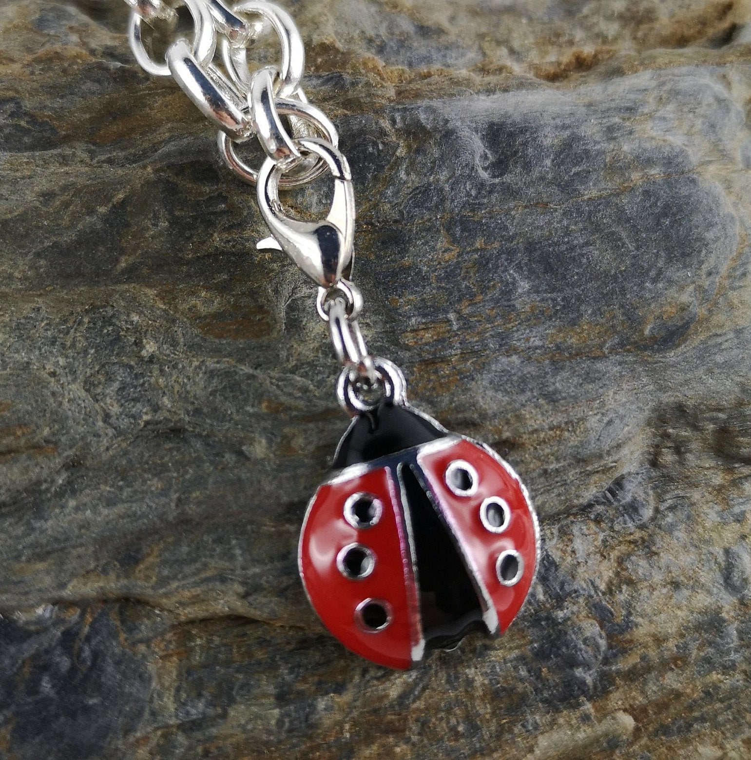 Anhänger, Glückskäfer, Marienkäfer von TinasSchmucktruheCOM