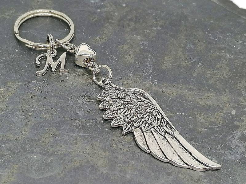 Glücksbringer, Engelsflügel, Personalisiert, Herz, Schlüsselanhänger, Taschenanhänger von TinescreativeWelt