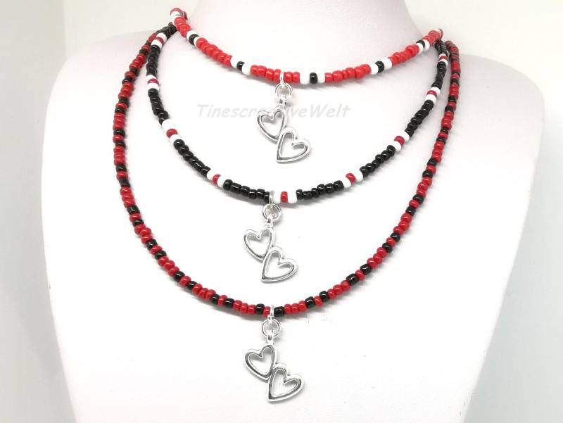 Halskette, Rocailles, Perlen, Herz, Halsschmuck, Schmuck, Geschenk Für Frauen, Rot, Schwarz, Weiß Halskette, Rocailles, Perlen, Herz, Halsschmuck, Schmuck, Geschenk Für Frauen, Rot, Schwarz, Weiß von TinescreativeWelt