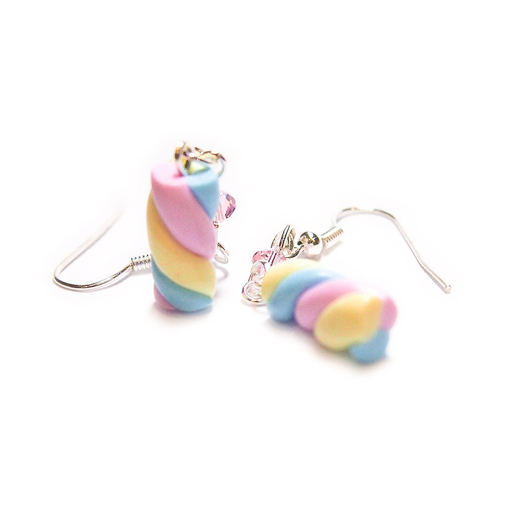 Marshmallows Baumelnde Ohrringe Marshmallows Baumelnde Ohrringe von TingCorner