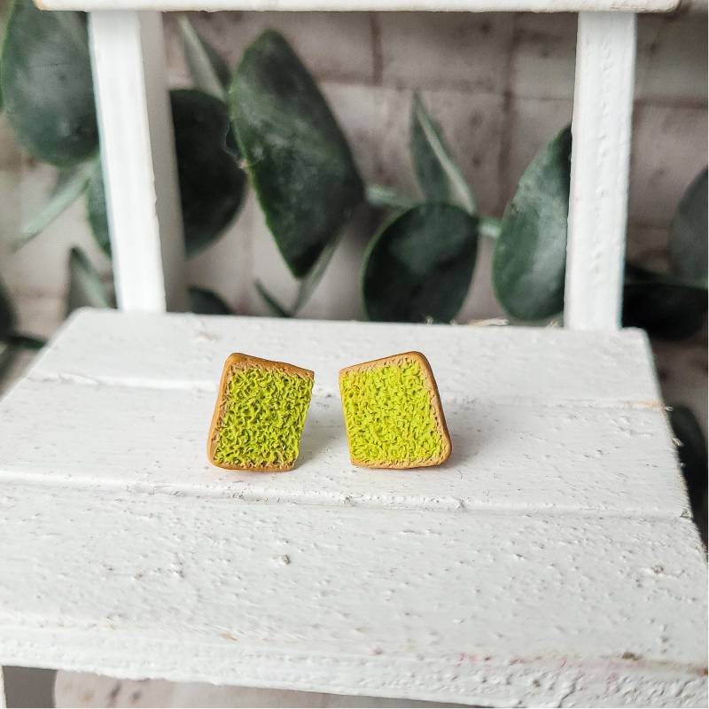 Pandan Kuchen Ohrstecker Pandan Kuchen Ohrstecker von TingCorner