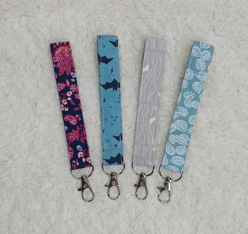 Schlüsselanhänger Aus Stoff Genäht Verschiedene Designs, Schlüsselband, Kleinigkeiten Adventskalender Kalenderfüllung von TinimakreativDE