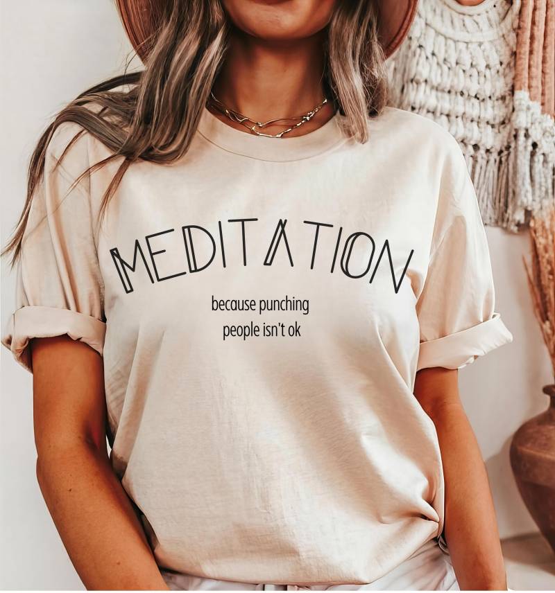 Meditation Shirt, Yoga Tshirt, Spiritual Clothes, Liebhaber, Punching People, Outfit, Funny Shirt Meditation Shirt, Yoga Tshirt, Spiritual Clothes, Liebhaber, Punching People, Outfit, Funny Shirt von TinisPrintVibes