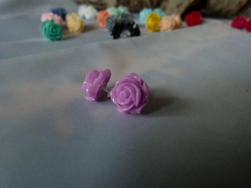 Lila - Vintage Ohrring "Rose" Blumen Ohrstecker Lila - Vintage Ohrring "Rose" Blumen Ohrstecker von TinkyStarShop