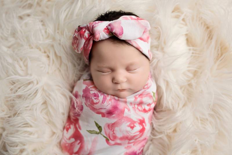 Stricken Swaddle Decke, Knot Stirnband, Stirnband Set, Pink Floral Babydecke, Swaddling Strickdecke, Weiche Stricken Swaddle Decke, Knot Stirnband, Stirnband Set, Pink Floral Babydecke, Swaddling Strickdecke, Weiche von TinyBlessingsBoutiqu
