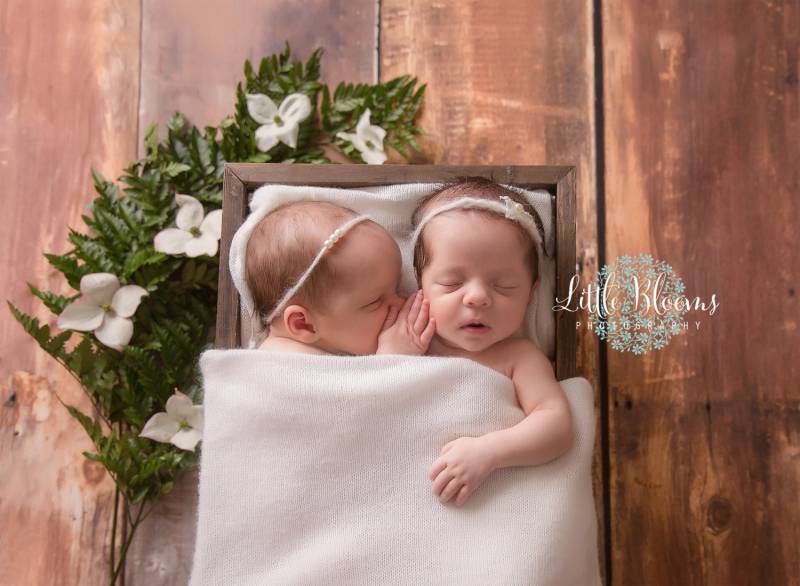 Versandfertig, Elfenbein Mohair Und Perle Krawatte Zurück, Halo, Stirnband, Bio Neugeborenen Foto Requisite, Neugeborene Stirnband von TinyBlessingsBoutiqu