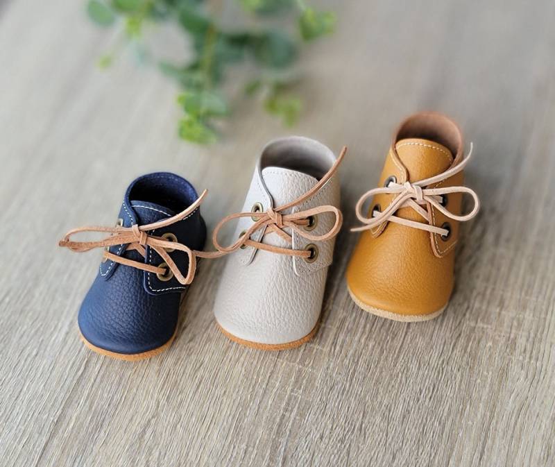 Oxford Style Moccasin | Moccs Mokassins Baby Mary Janes Schuhe Für Babys Babyschuhe Lederschuhe von TinyHeirMoccs