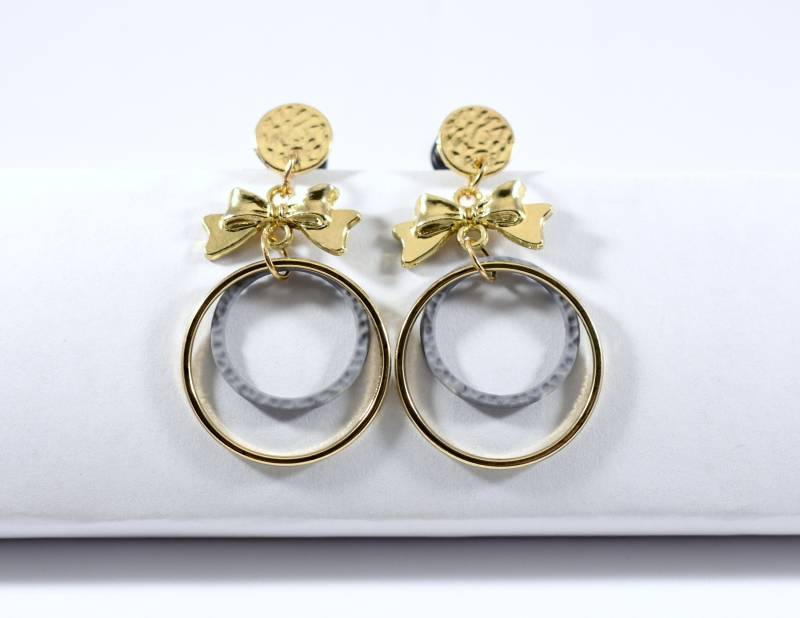Gold Bow Plug Ohrstecker Grauer Ring, 4G/2G von TinyLittleFunBits