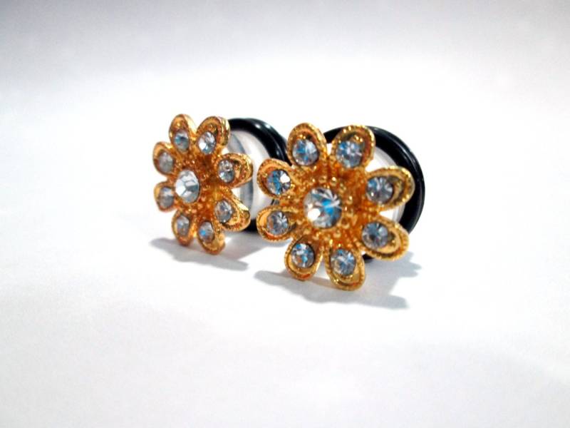 Daisy Flower Strass Plugs Silber Oder Gold | 00G-22/40 In von TinyLittleFunBits