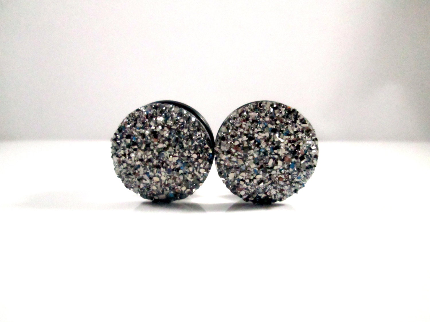 Gauges - Plug Ohrringe Dunkelgraues Kohle Zinn Large Sparkle Faux Druzy 9/16 In, 5/8 3/4 7/8 In von TinyLittleFunBits