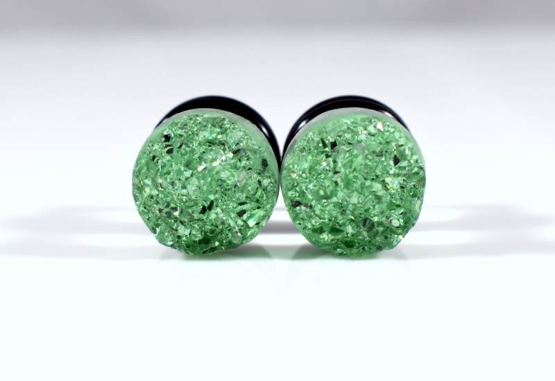 Plug Ohrringe - Hellgrün Chunky Sparkle Faux Druzy 2G, 0G Und 00G von TinyLittleFunBits