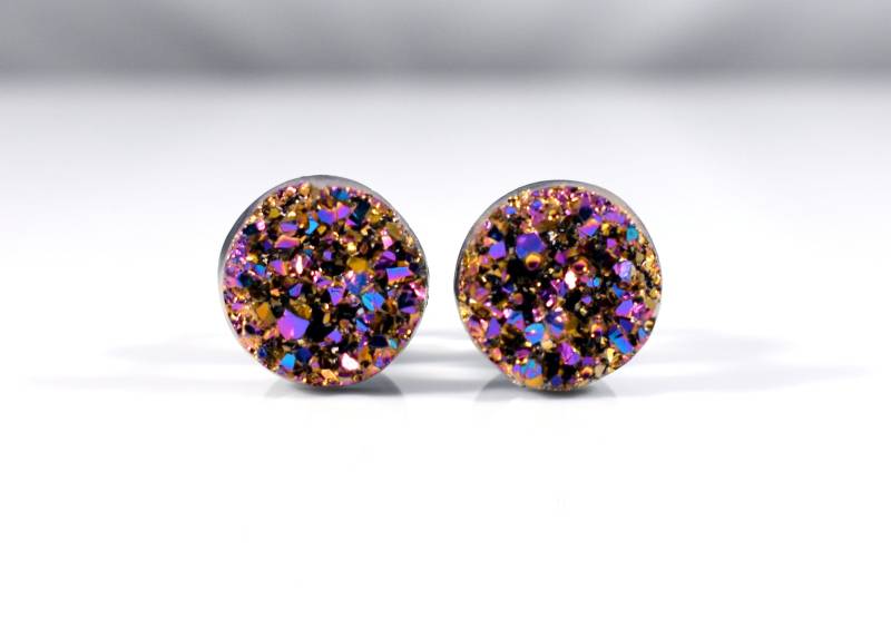 Plug Ohrringe - Metallic Gold Lila Und Blau Sparkle Faux Druzy 4G, 2G, 0G 00G von TinyLittleFunBits