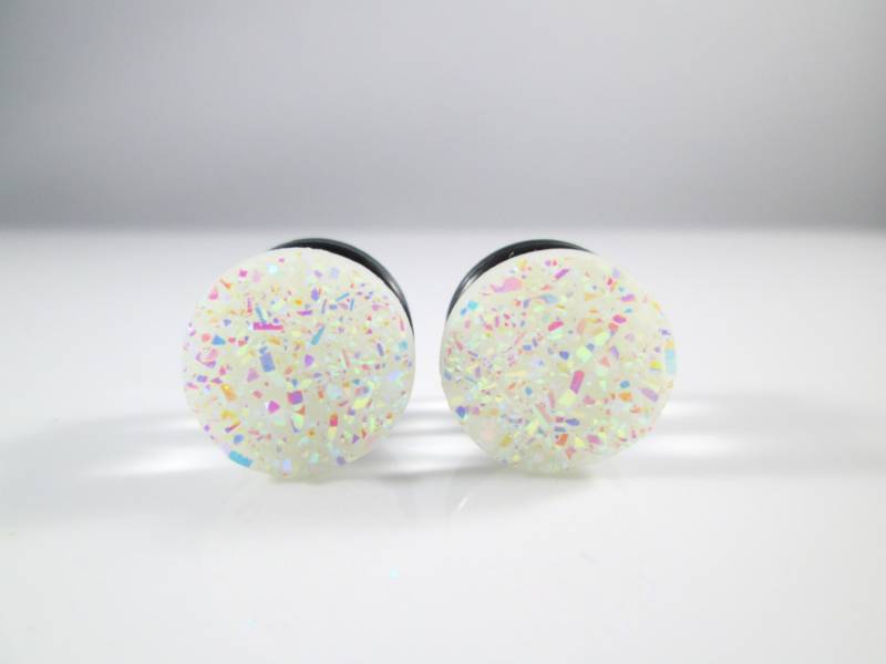 Plug Ohrringe - White Ab Finish Sparkle Faux Druzy Plugs 7/16 In, 1/2 in Und 9/16 von TinyLittleFunBits