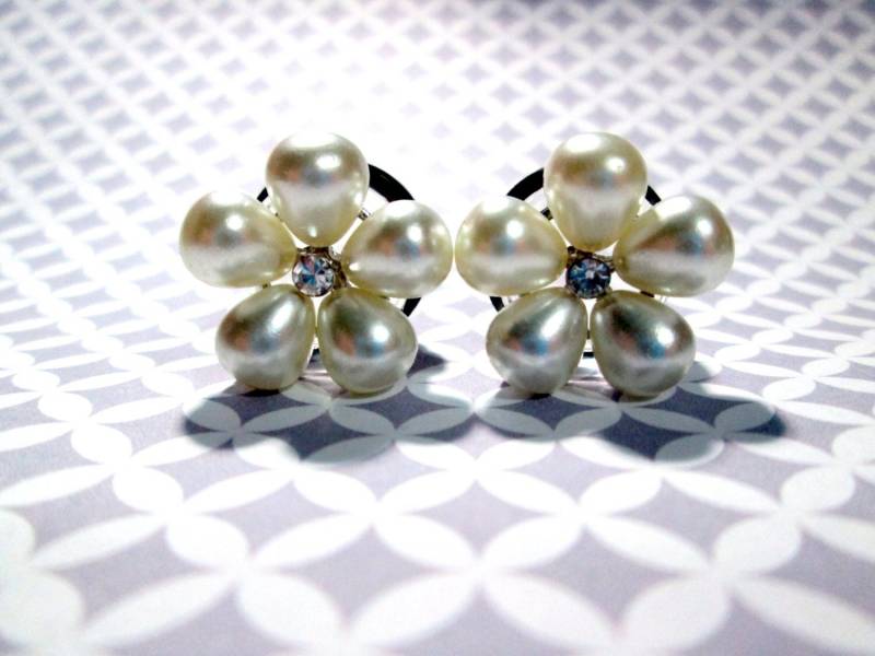 Plugs - Brautperlen Blütenblatt 9/16 in Und 5/8 von TinyLittleFunBits